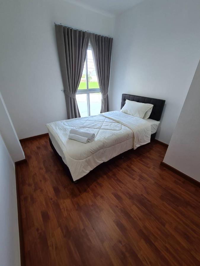 Yyk Holiday Rooms Ban Khlong Krang Dış mekan fotoğraf