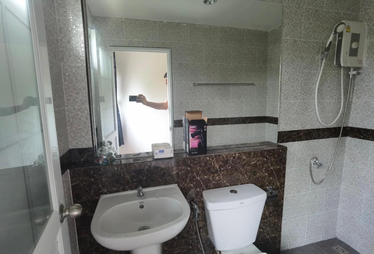 Yyk Holiday Rooms Ban Khlong Krang Dış mekan fotoğraf